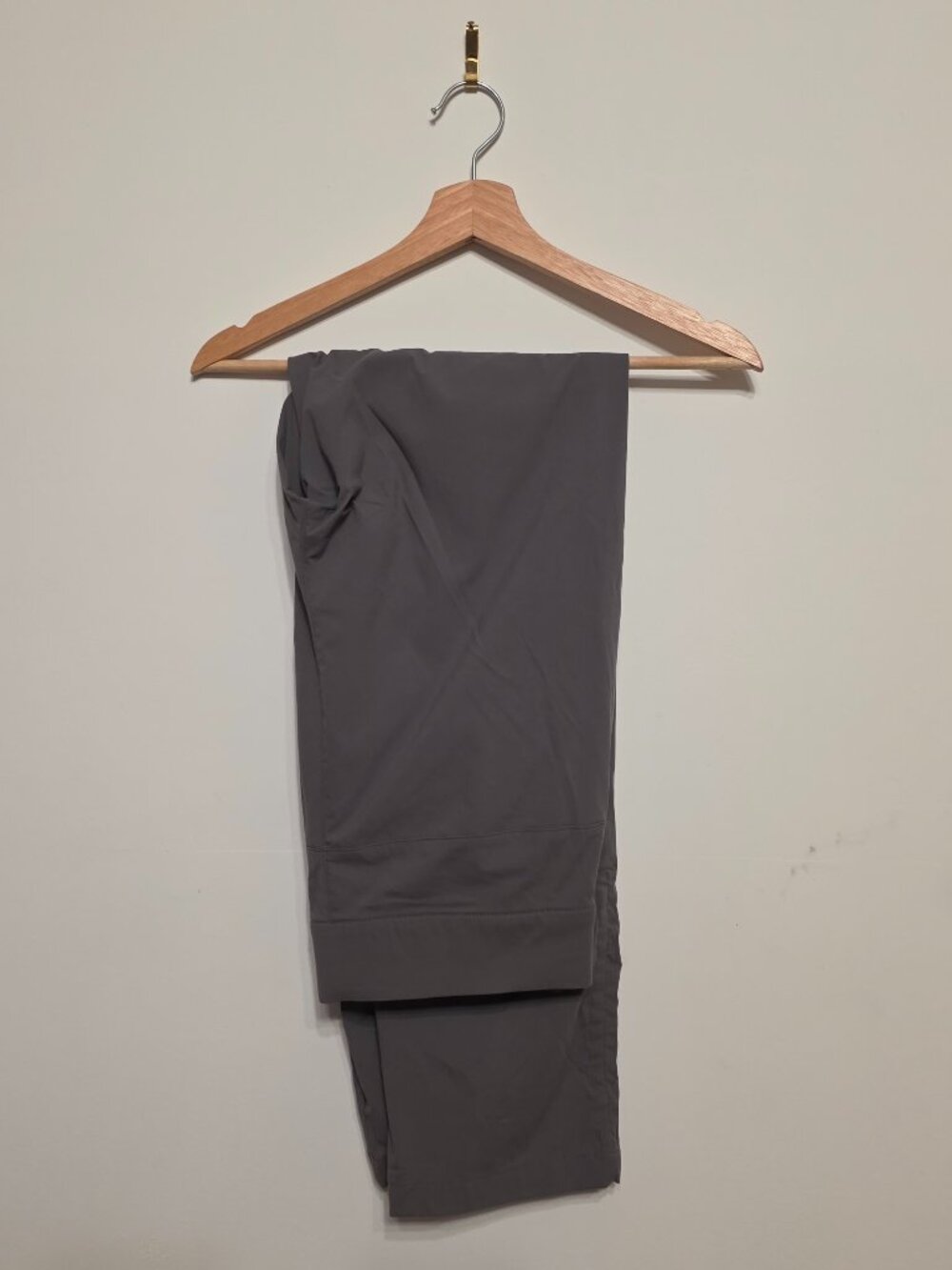 Columbia Hiking Pants with Drawstring at Bottom Cuffs